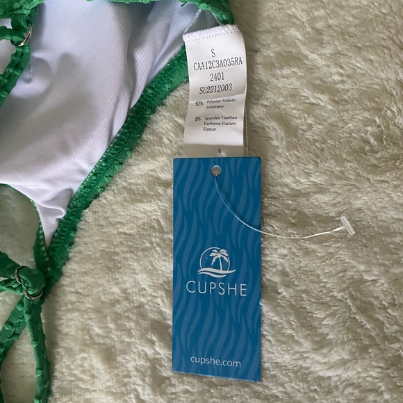 NWT-CUPSHE-TWO PIECE TEXTURED SWIMSUIT-SIZE SMALL - Picture 8 of 8